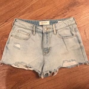 high waist denim shorts light wash